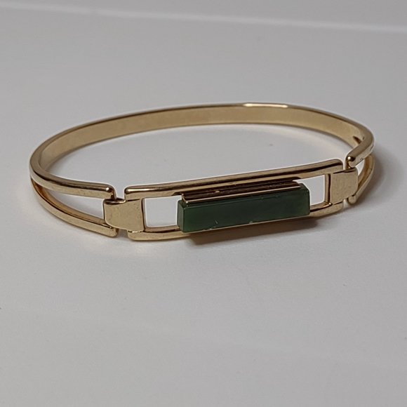 Vintage Avon Green And Gold Tone Bracelet - Picture 4 of 16